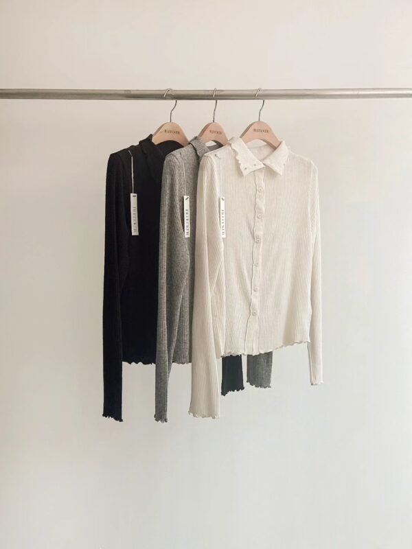 開胸長袖T恤 open-chested long-sleeved T-shirt